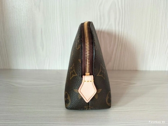 First bags ru COSMETIC VUITTON POUCH LOUIS 0818